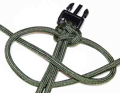 How to a Cobra Paracord Survival Bracelet -